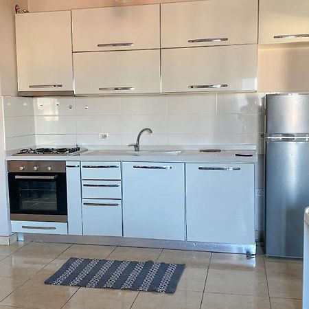 Lando Apartment Shkodra Exterior foto